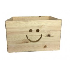 Skrzynka drewniana 40x30x23 cm Uśmiech