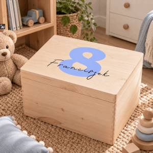 Personalizowana skrzynka dla dziecka na urodziny 40x30x23 cm