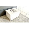 Skrzynka drewniana z deklem 40x30x23 /3152.01.UV.III NADRUK HOME SWEET HOME /SIGNAL WHITE