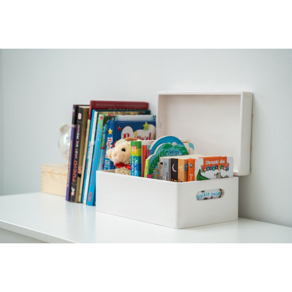 Skrzynka drewniana z deklem 30x20x13,5 /3150.01.UV.XVII NADRUK ZIELONE LISCIE /SIGNAL WHITE