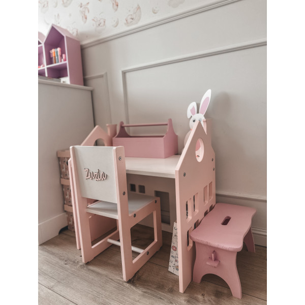 Różowy drewniany stołek dziecięcy 38x18x21 cm Różowy drewniany stołek dziecięcy 38x18x21 cm