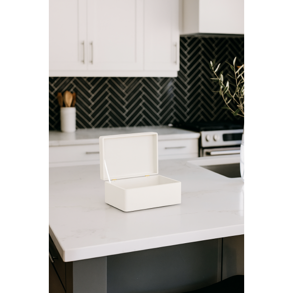 Drewniana skrzynka dekoracyjna 30x20x13,5 cm bez uchwytów Biała