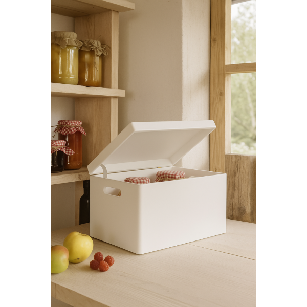 Drewniana skrzynka zamykana 40x30x23 cm Biała