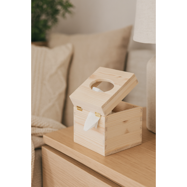 Chustecznik drewniany 13x13x14 cm