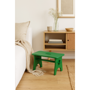 Zielony drewniany stołek dziecięcy 38x18x21 cm – stołeczek dla dziecka
