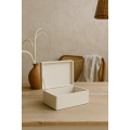 Drewniana skrzynka dekoracyjna 30x20x13,5 cm bez uchwytów Biała